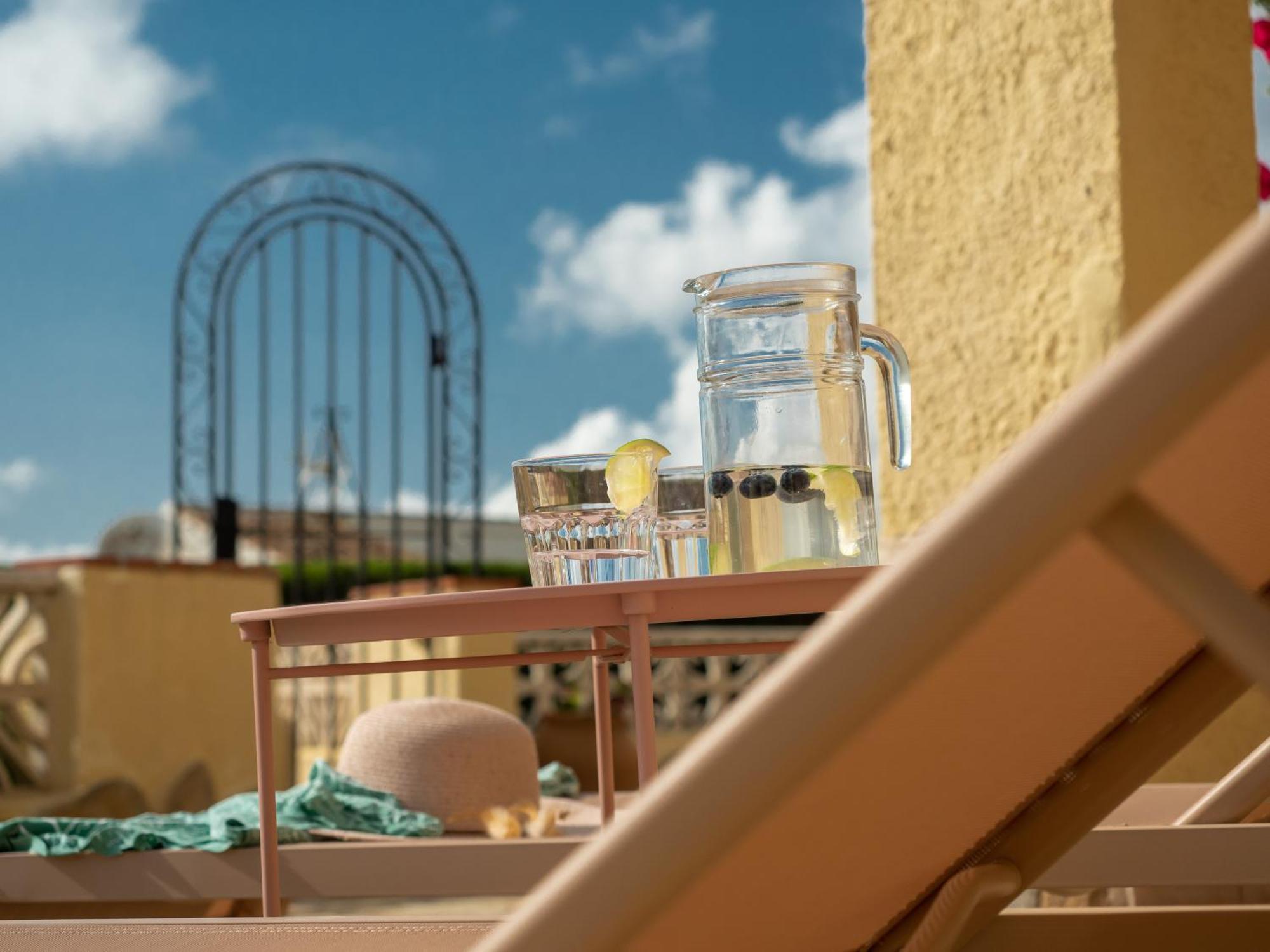Authentic Groundfloor Apartment In Beautiful Villa, Jávea Exteriör bild